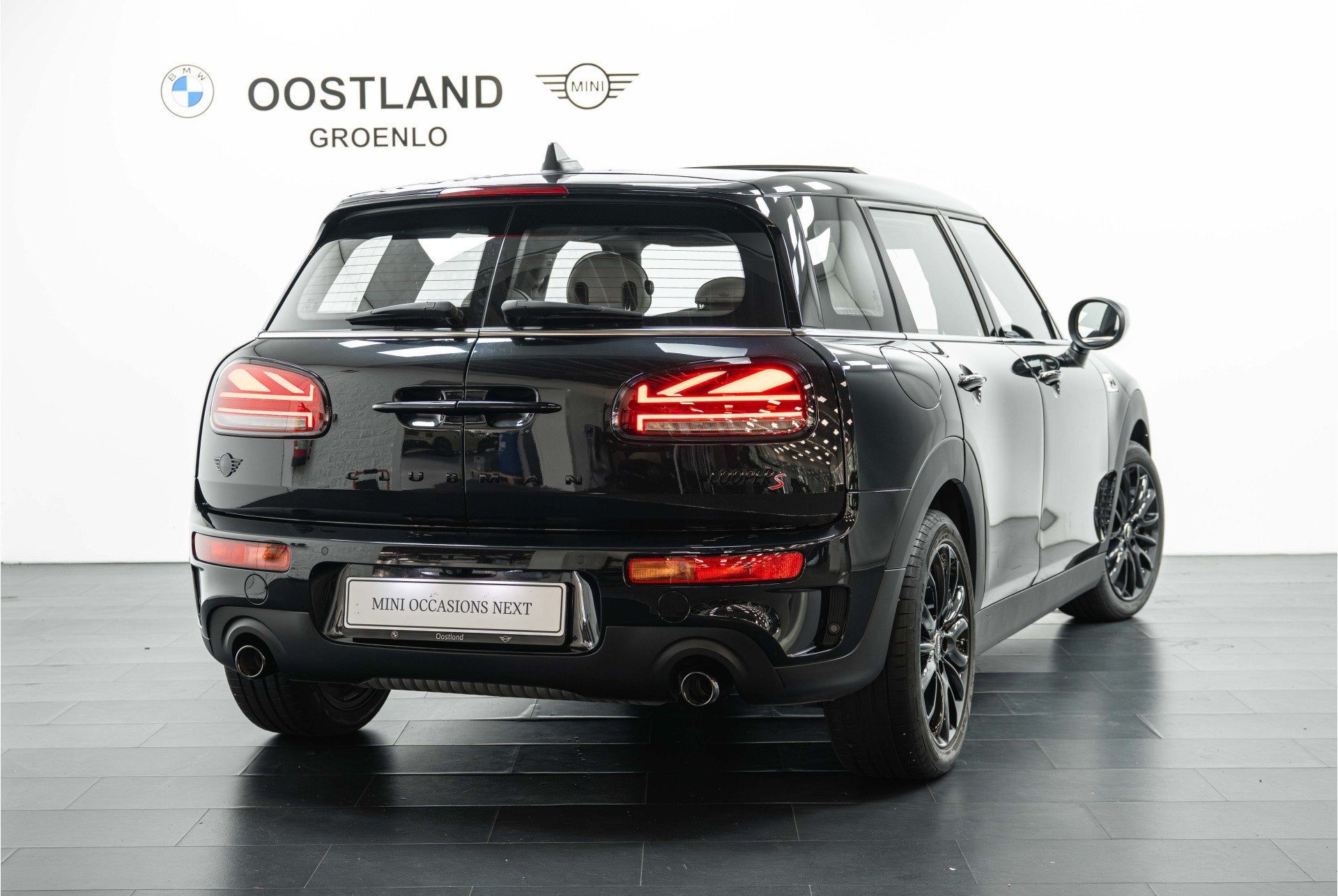 MINI Clubman Cooper S Classic Automaat / Panoramadak / Comfo, Gebruikt, 4 cilinders, Met garantie (alle), 179 pk