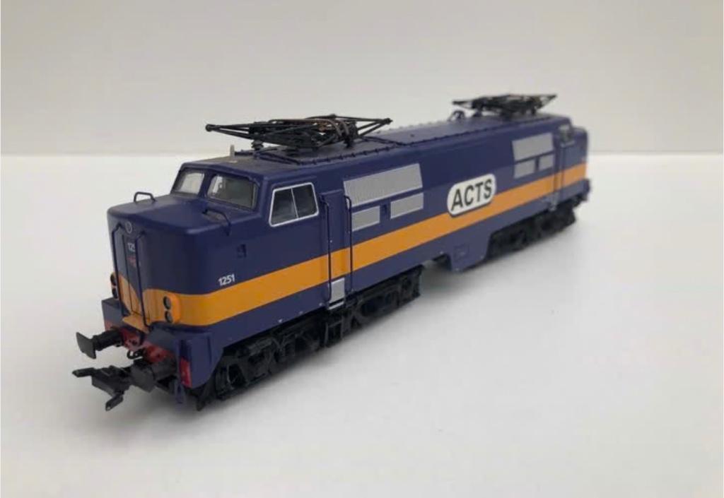NS Serie 1251 ACTS 37122 NIEUWSTAAT digitaal sound Marklin, Hobby en Vrije tijd, Modeltreinen | H0, Ophalen, Wisselstroom, Locomotief