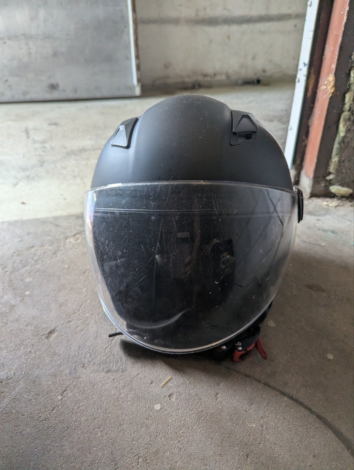 Zwarte Jethelm Maat XS met Vlinderdecoratie, Motoren, Kleding | Motorhelmen, XS, Jethelm, Dames, Tweedehands