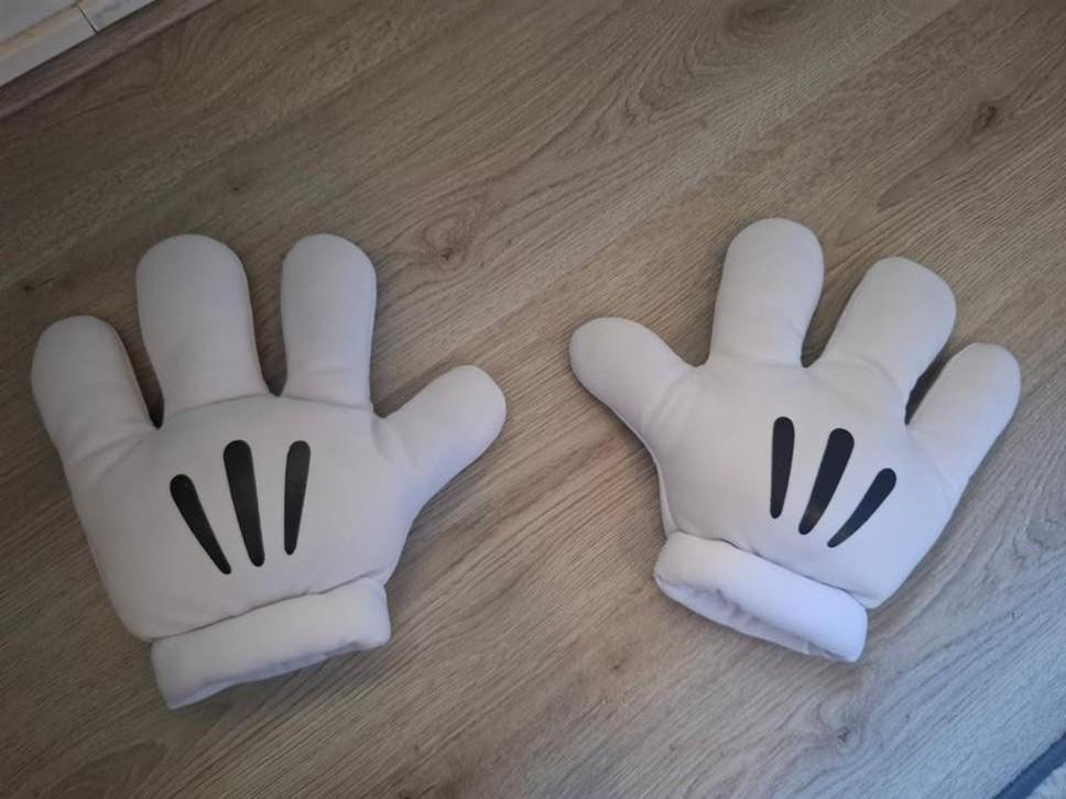 Disney Mickey/Minnie Mouse handschoenen, Kinderen en Baby's, Carnavalskleding en Verkleedspullen, Ophalen of Verzenden, Zo goed als nieuw