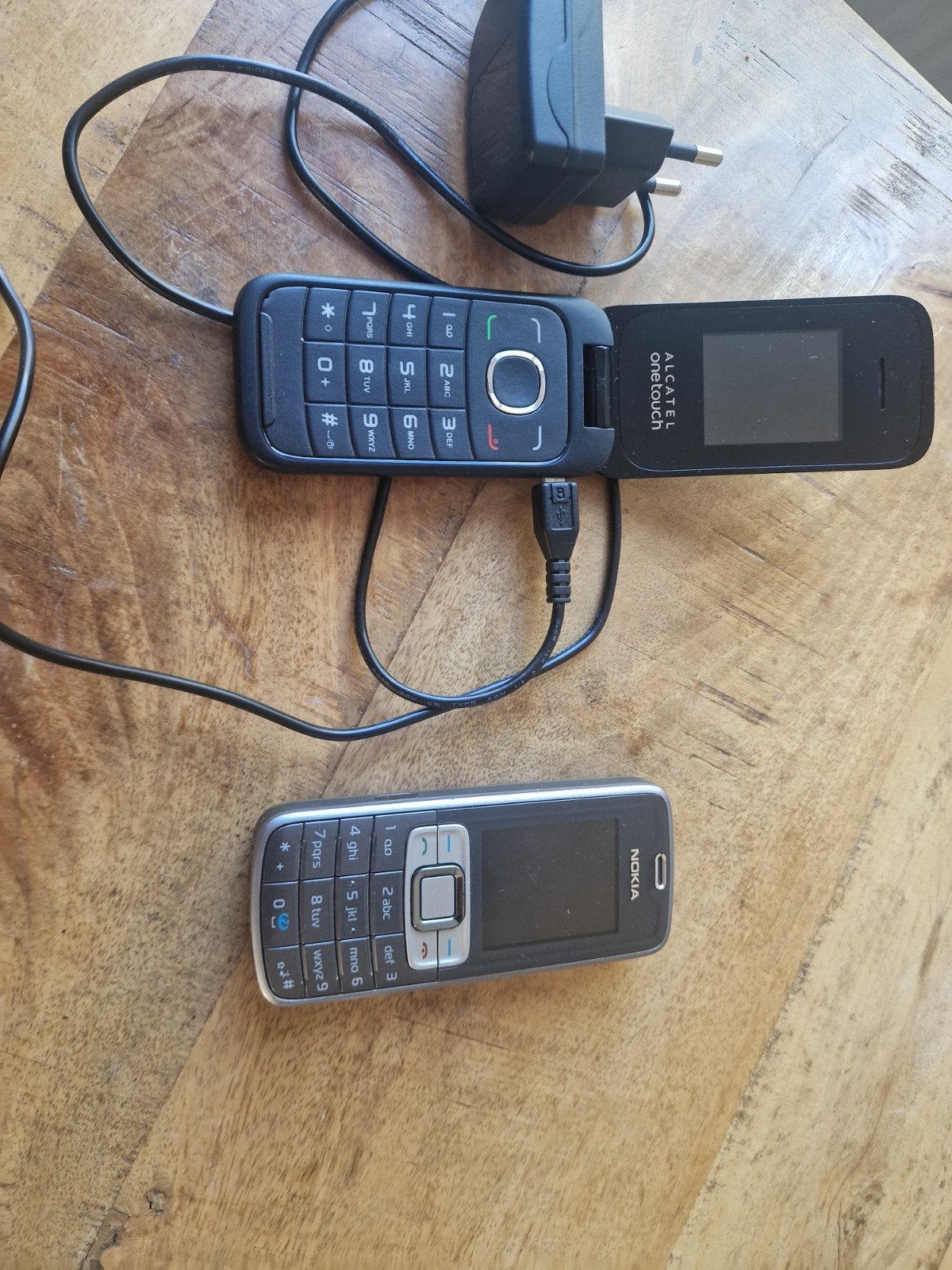 Nokia en alcatel toestel, Ophalen of Verzenden, 1 handset