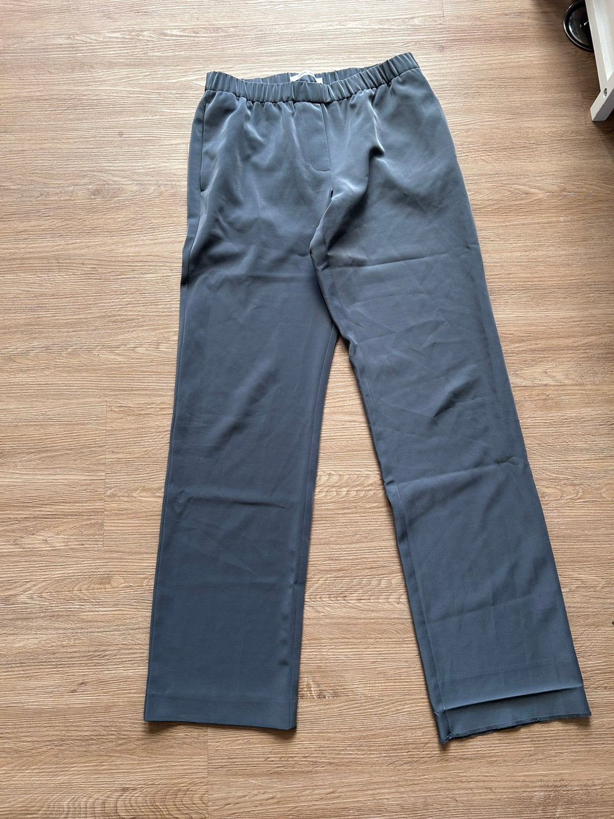 Grijze broek maat S Samsoe Samsoe, Maat 38/40 (M), Ophalen of Verzenden, Zo goed als nieuw, Grijs