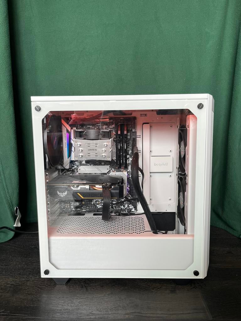 Desktop Game Pc (met RGB), Computers en Software, Desktop Pc's, Ophalen of Verzenden, Zo goed als nieuw, Gaming, SSD