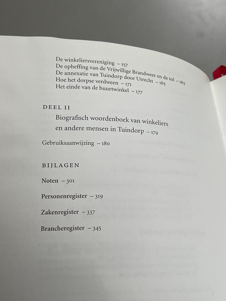 Een bedrijvige gemeenschap in de 20ste eeuw Tuindorp - Utr., Boeken, Ophalen of Verzenden, 20e eeuw of later, Zo goed als nieuw