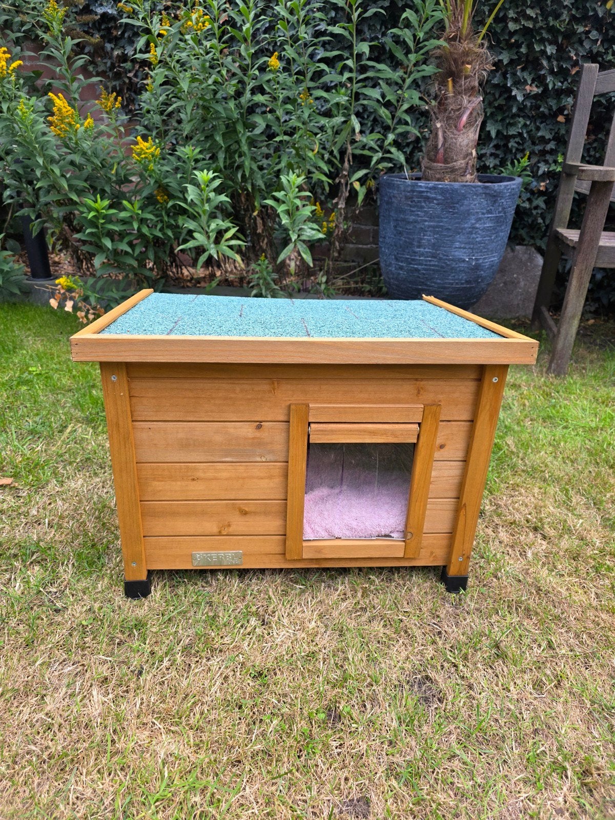 Kattenhuis voor buiten, zwerfkattenhuisje, Ophalen, Zo goed als nieuw