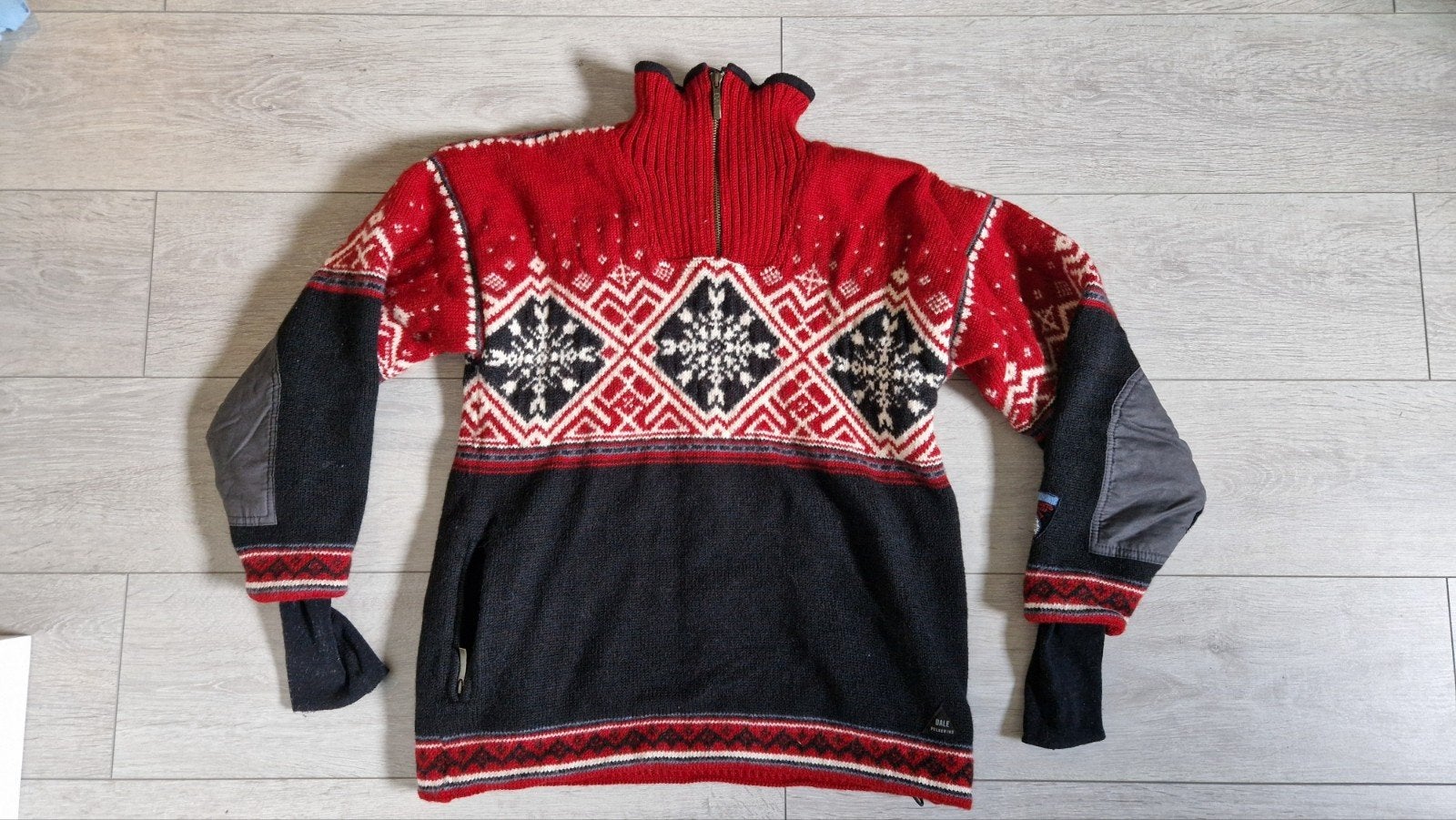 Vintage Dale of Norway Noorse trui  windstopper M - Rood/Zwa, Kleding | Heren, Dale of Norway, Ophalen of Verzenden, Gedragen