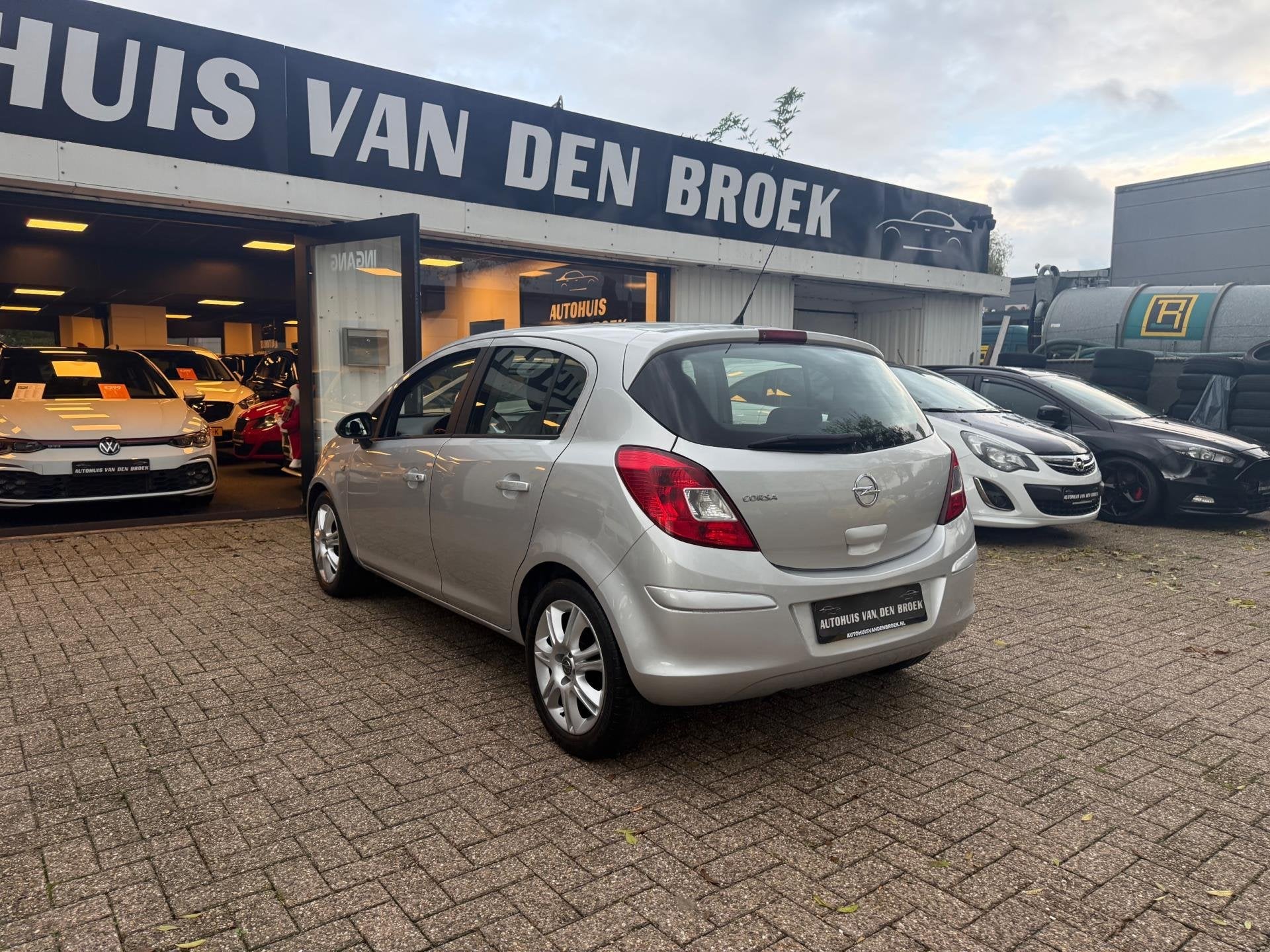 Opel Corsa 1.2-12V Facelift|5Deurs|Airco|Cruise|Lmv|Elek Pak, Voorwielaandrijving, Zwart, Origineel Nederlands, Bedrijf