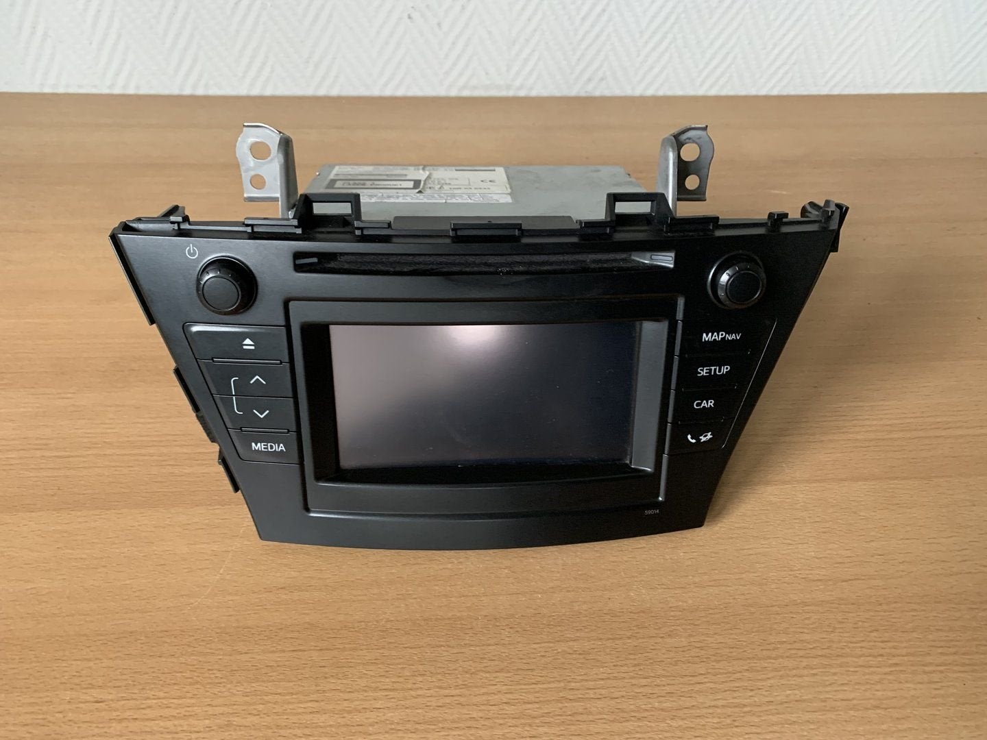 radio navigatie toyota prius plus 2011 tot 2014 86140-47150, Auto-onderdelen, Gebruikt, -, -, Ophalen of Verzenden