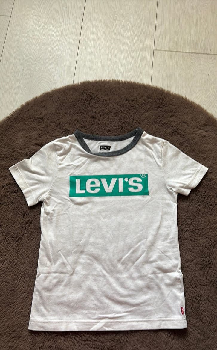 Levi’s t-shirt, Ophalen, Zo goed als nieuw, Jongen, Shirt of Longsleeve
