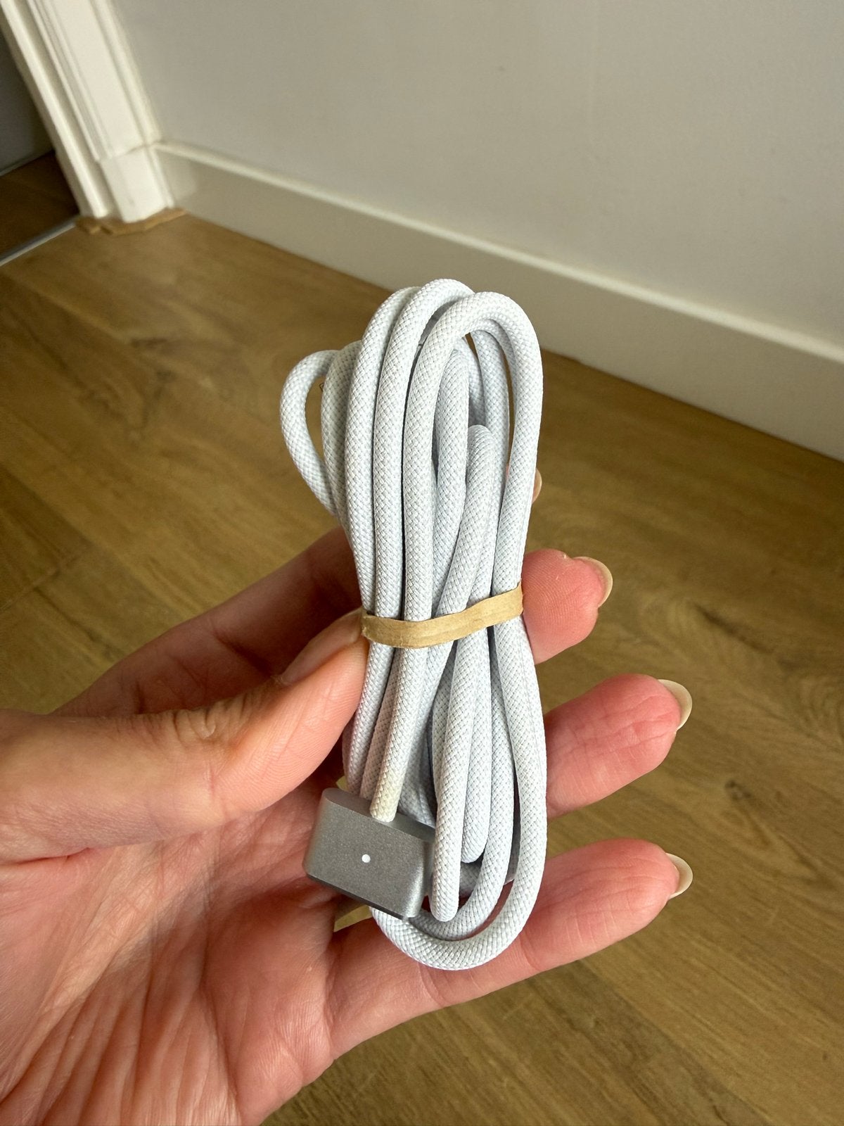 Apple USB-C naar MagSafe 3-kabel (2 m), Ophalen of Verzenden, Zo goed als nieuw