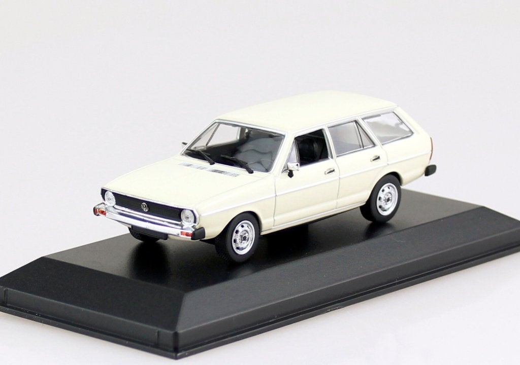 Maxichamps 1:43 Volkswagen Passat Break 1975 wit, -, Nieuw, Ophalen of Verzenden, Maxichamps