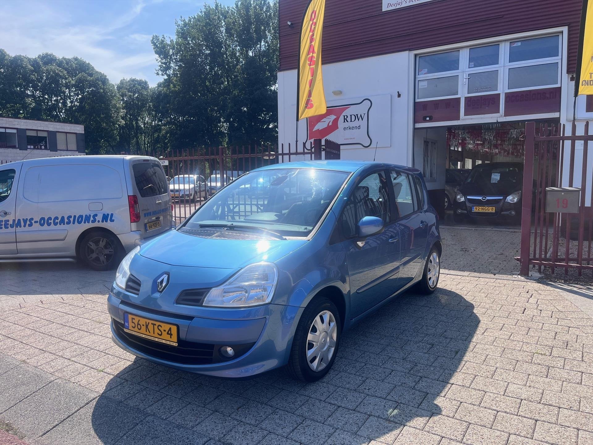 Renault Grand Modus 1.2 TCE 100PK Dynamique, Voorwielaandrijving, 101 pk, 4 cilinders, Blauw