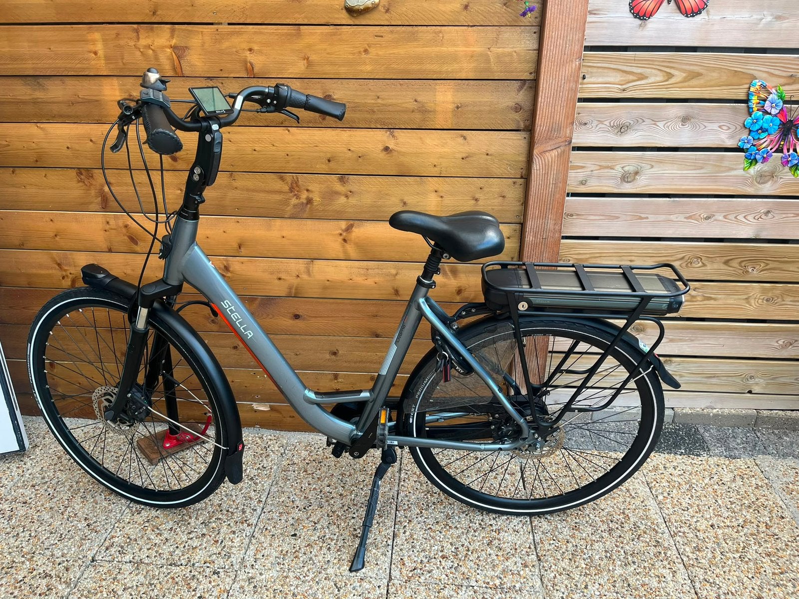 Elektrische Stella Livorno dames fiets, 50 tot 53 cm, Ophalen, Zo goed als nieuw, Overige merken