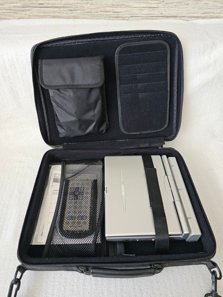Portable dvd/cd speler 8" Polaroid 2 stuks, Ophalen of Verzenden, Zo goed als nieuw