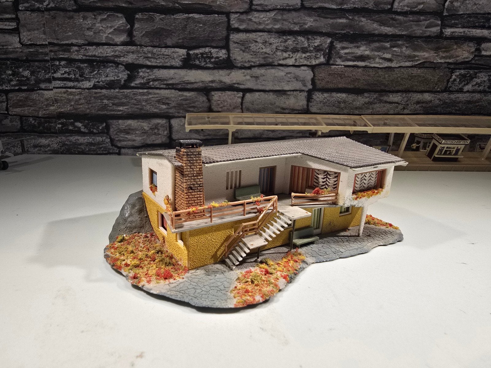 bungalow woning N spoor trein 1:160, Overige merken, Gebruikt, Gelijkstroom of Wisselstroom, Brug, Tunnel of Gebouw