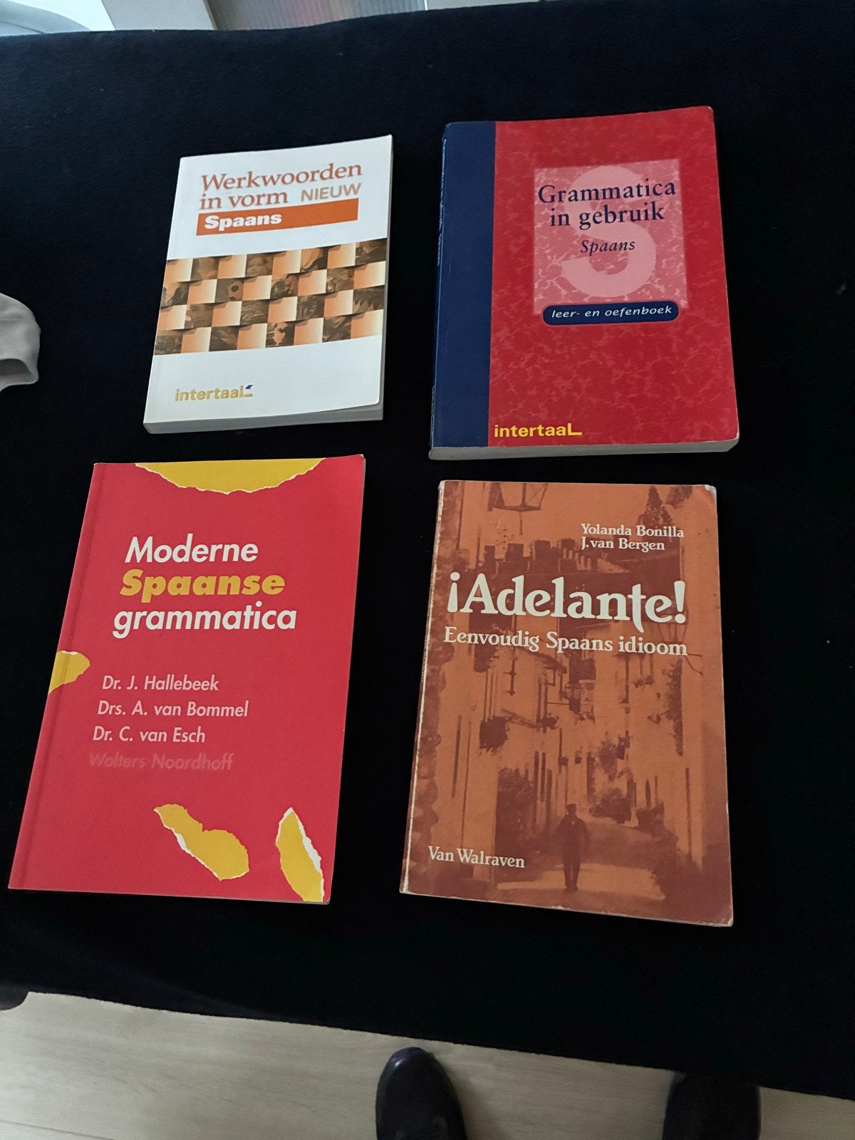 Spaanse grammaticaboeken - set van 4, Boeken, Ophalen of Verzenden, Gelezen, Non-fictie