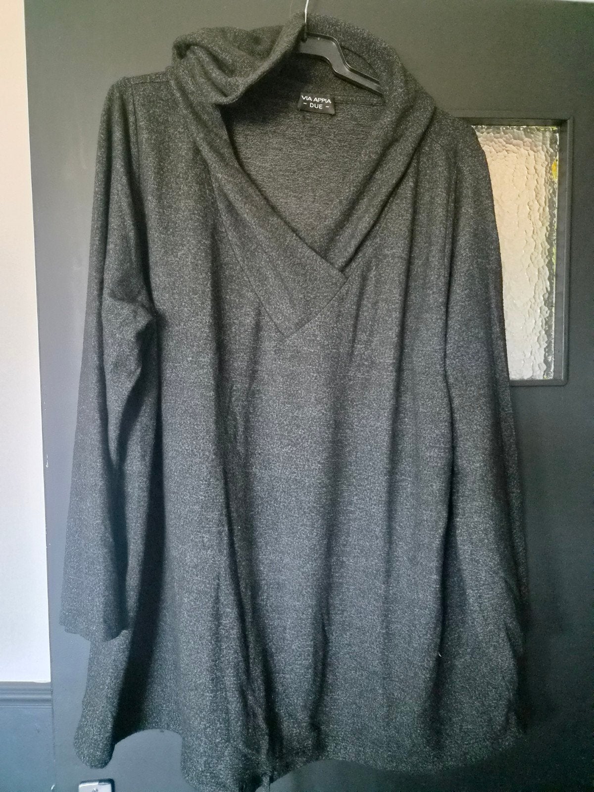 Via Appia Due Longsleeve met capuchon maat XL, Maat 46/48 (XL) of groter, Ophalen of Verzenden, Zo goed als nieuw, Via Appia Due