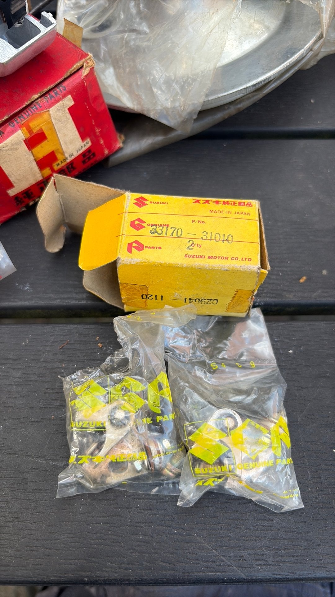Suzuki gt750 contactpunten NOS, Ophalen of Verzenden