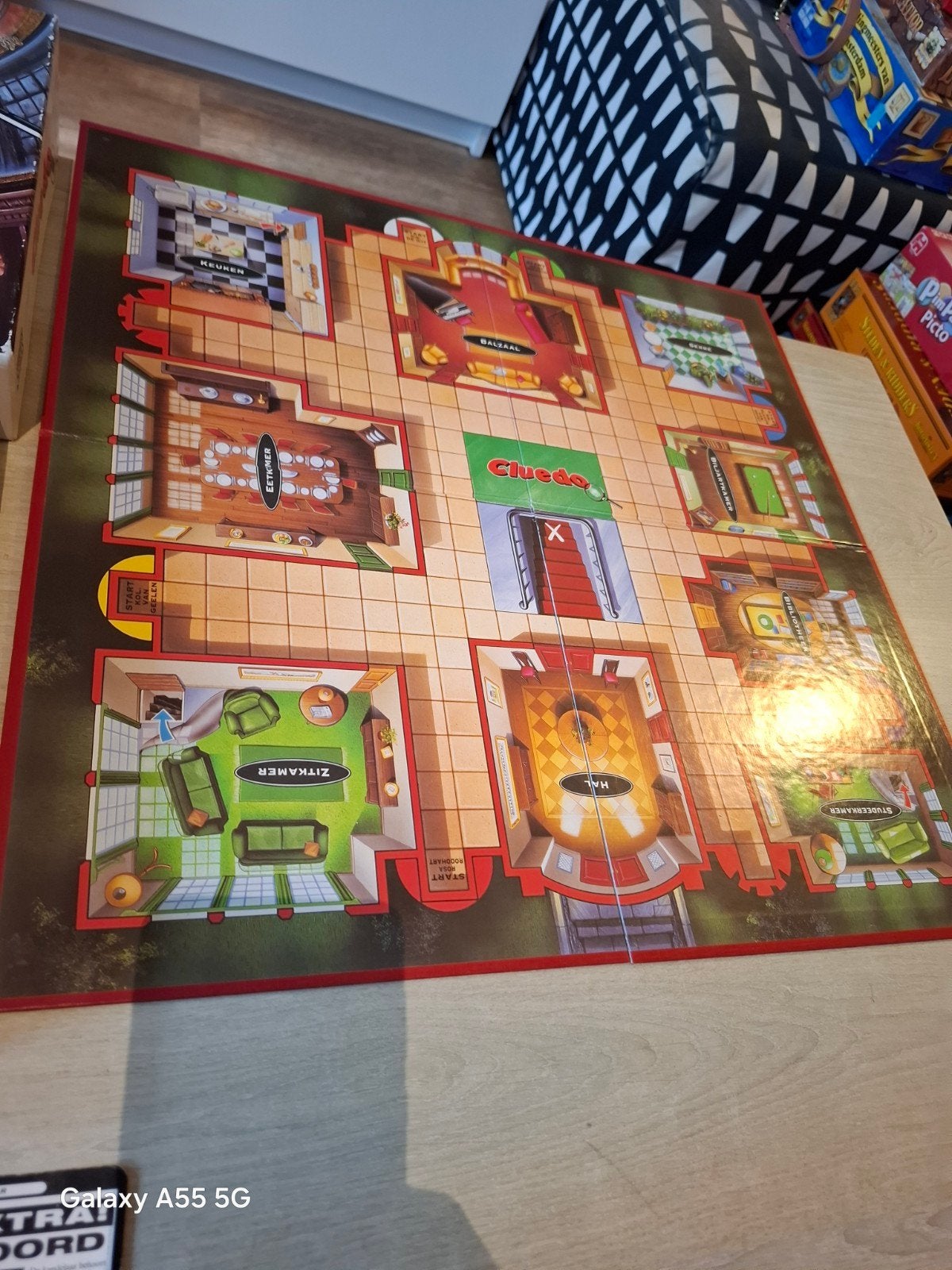 Cluedo Bordspel - Het Gevaarlijk Spannende Detective-spel, Hobby en Vrije tijd, Gezelschapsspellen | Bordspellen, Parker, Gebruikt
