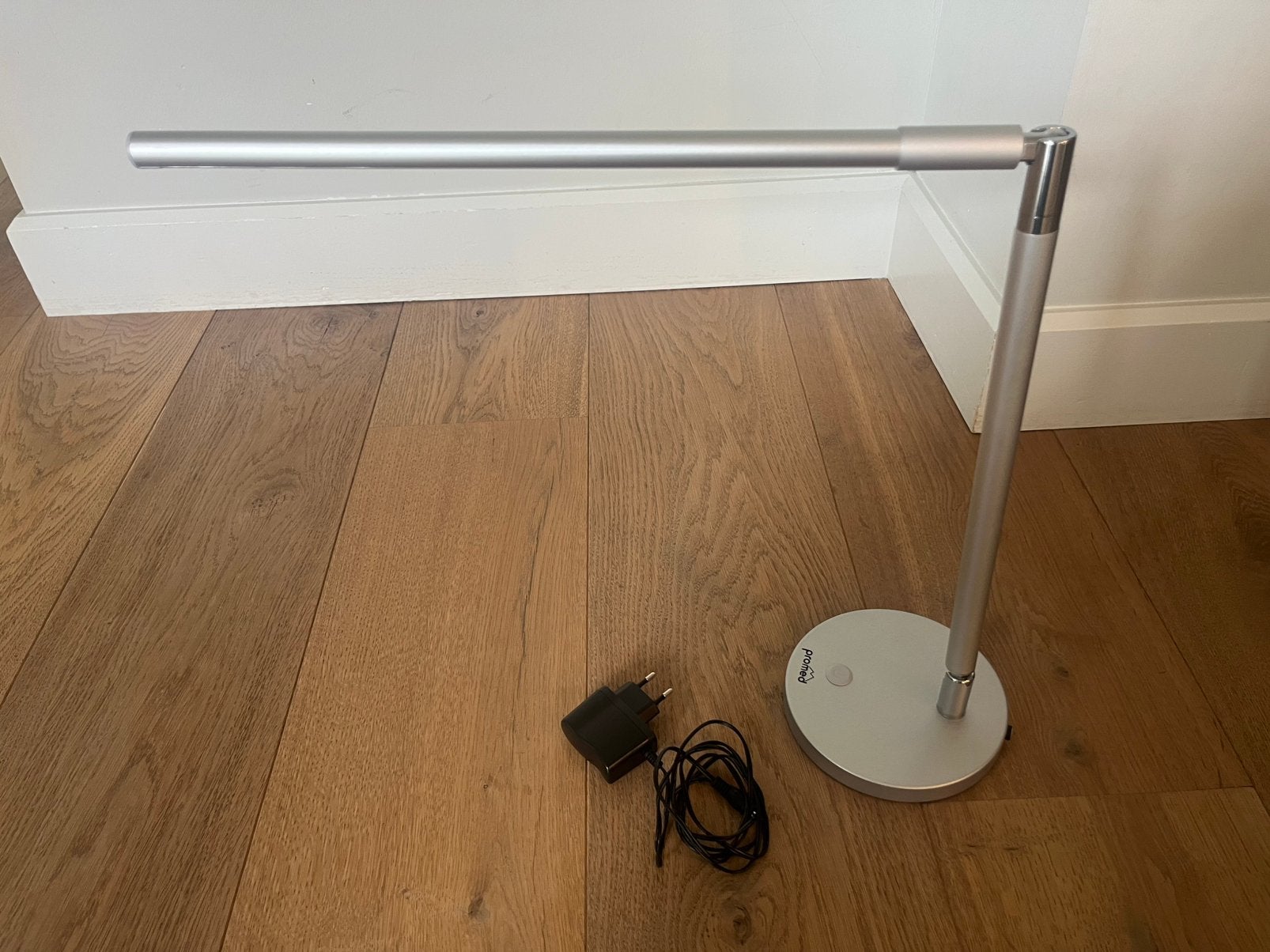 Promed LTL-749 led tafellamp, Ophalen, Zo goed als nieuw