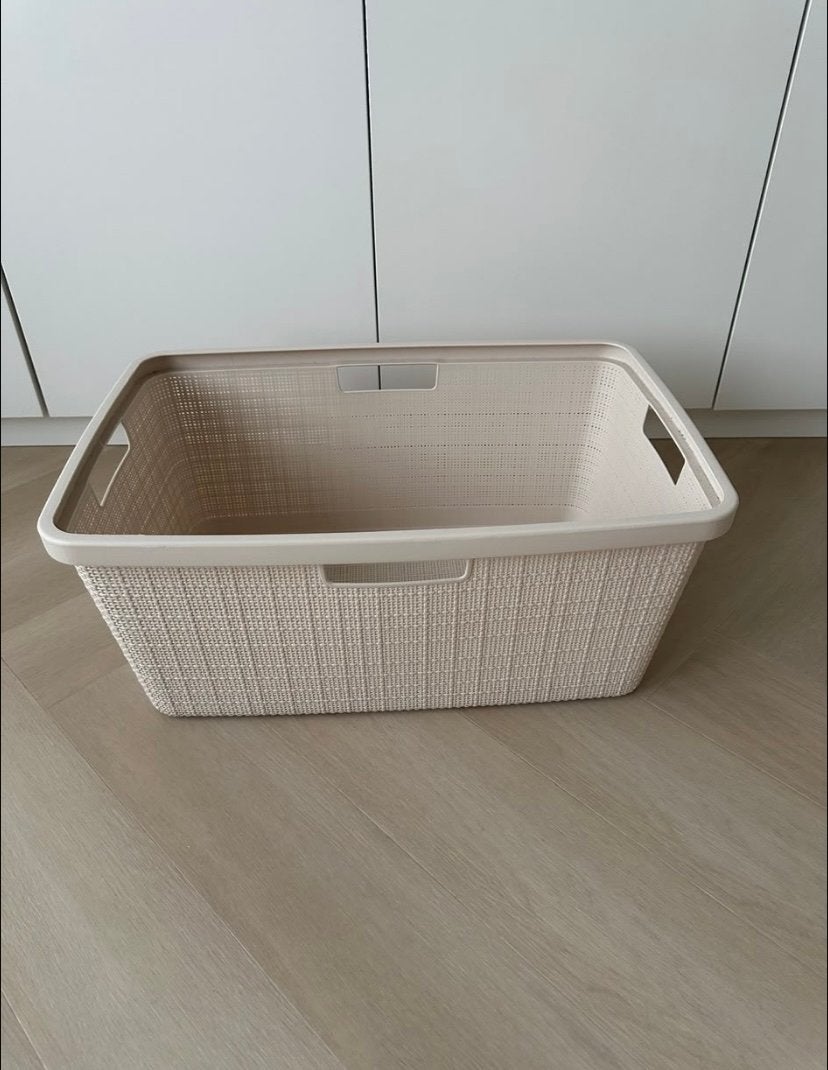Lichtbeige opbergmand van kunststof, Huis en Inrichting, Kunststof, Gevlochten, Mand, Ophalen of Verzenden