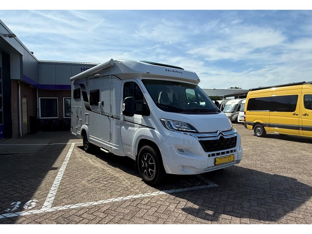 Hobby On Tour Edition 65 GE NLcamper (NAP) van 1ste eigenaar, Caravans en Kamperen, Campers, Hobby, Rookmelder, 6 tot 7 meter
