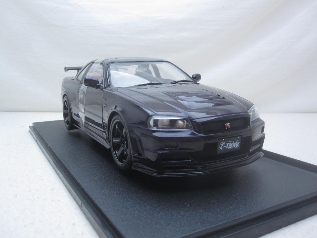Nissan Skyline R34 GTR Z-tune 1999 donker paars 1:18 Solido, Hobby en Vrije tijd, Modelauto's | 1:18, Ophalen of Verzenden, Nieuw