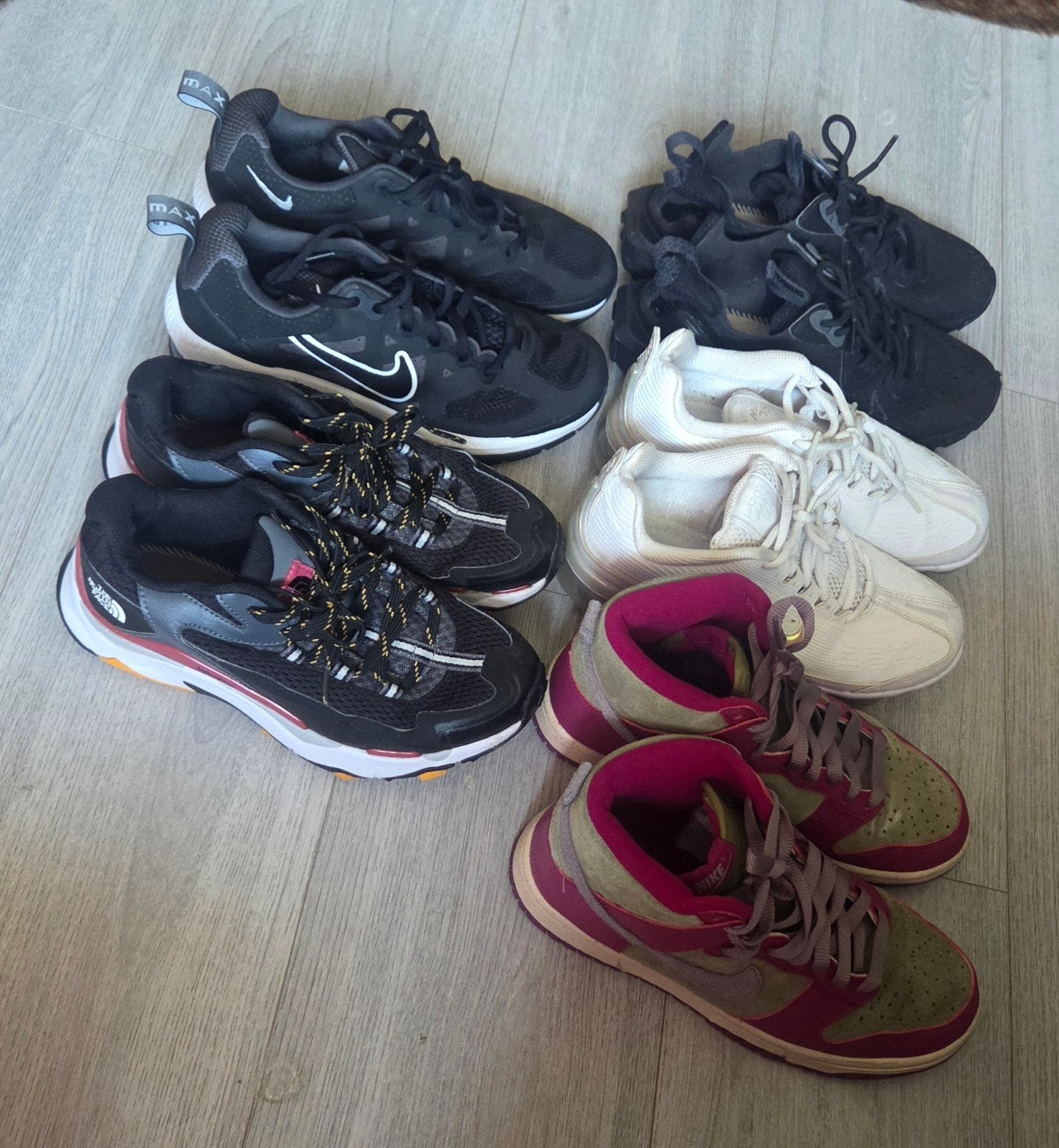 Diverse schoenen maat 37.5 - Zonder zolen, lage prijs!, Zwart, Ophalen of Verzenden, Sneakers of Gympen, Nike, The North Face