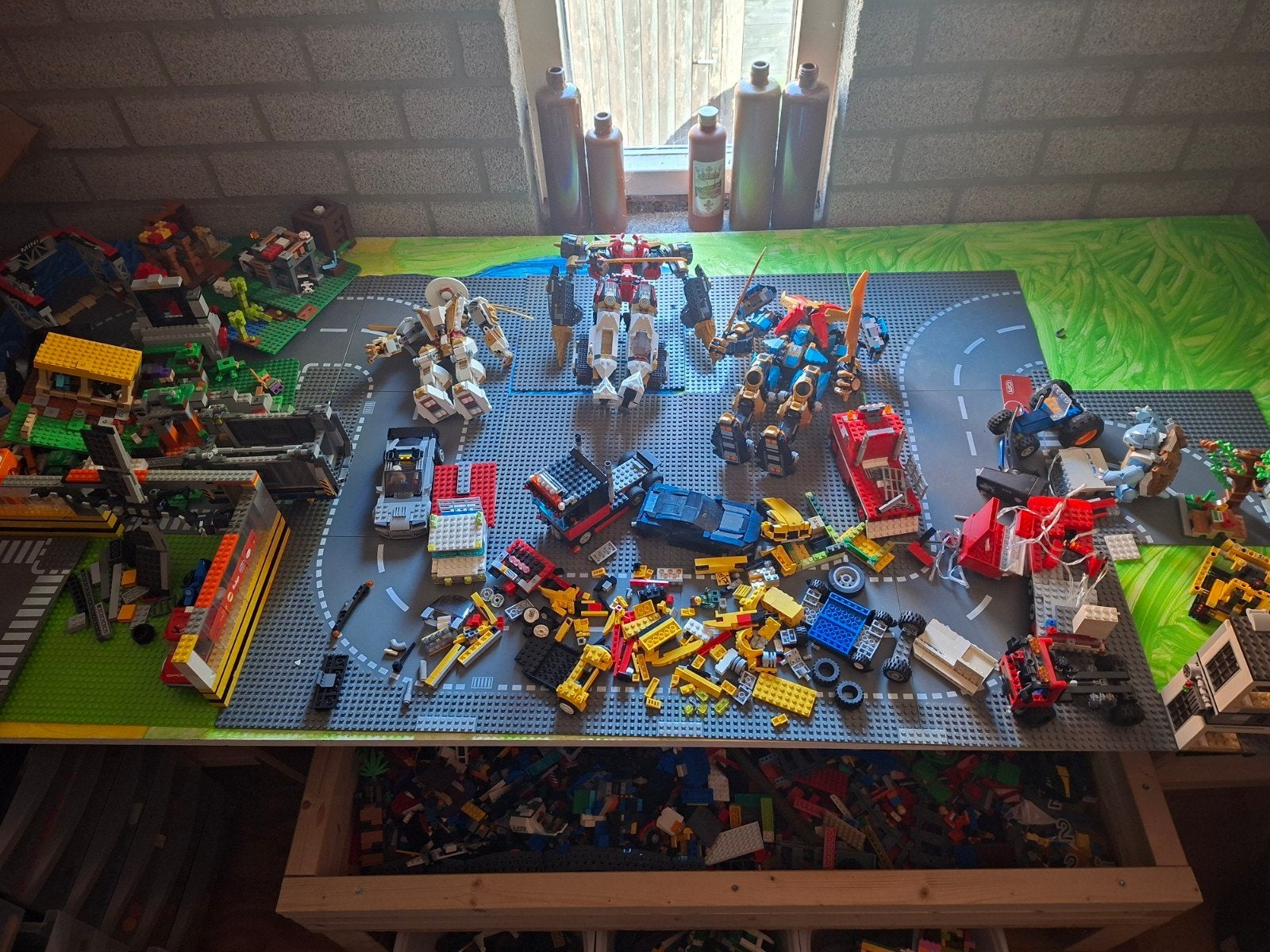 Grote verzameling LEGO met handleidingen en opbergers