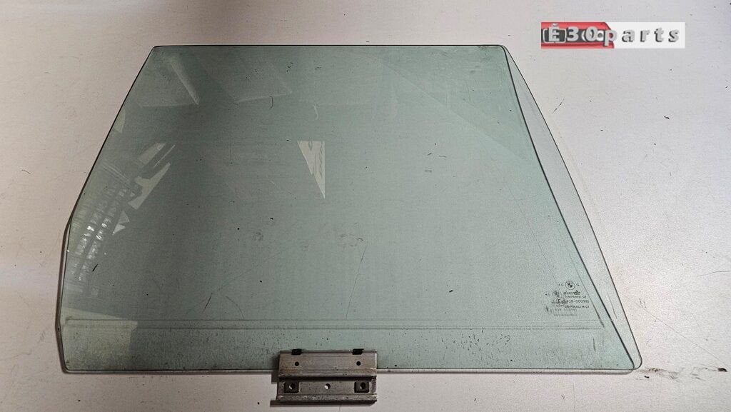 Zijruit raam groen links achter BMW E30 Touring vanaf 04/198, Auto-onderdelen, Gebruikt, -, Deur, -