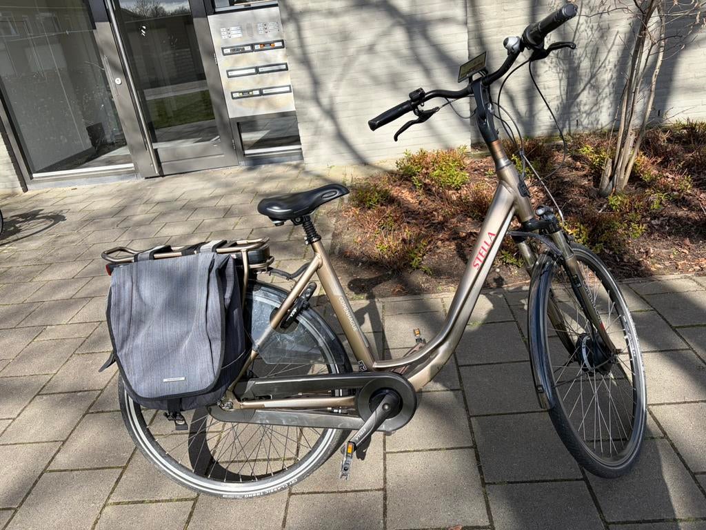 Stella Copenhague, 47 tot 51 cm, Ophalen, Zo goed als nieuw, Overige merken