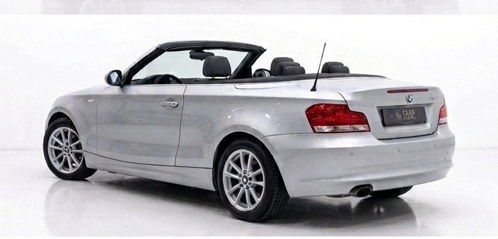 BMW 1-serie Cabrio 118i Executive AUTOMAAT LEDER CLIMA NAP N, Auto's, Cabriolet, 4 stoelen, Origineel Nederlands, 1405 kg