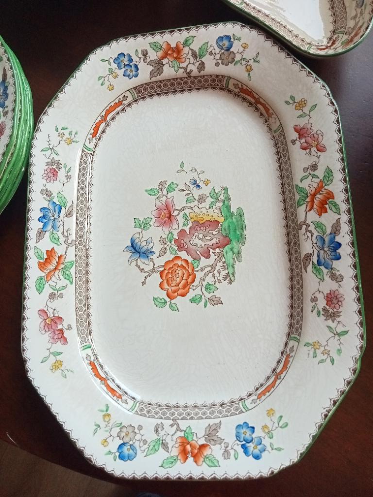 Oud servies Englisch rose, Ophalen, Gebruikt, Overige stijlen, Aardewerk