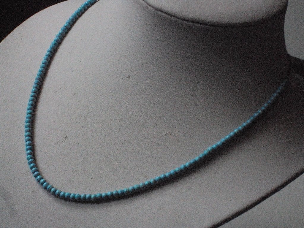 Kettinkje met turkoois steentjes, Sieraden, Tassen en Uiterlijk, Kettingen, Overige materialen, Gebruikt, Met edelsteen, Verzenden