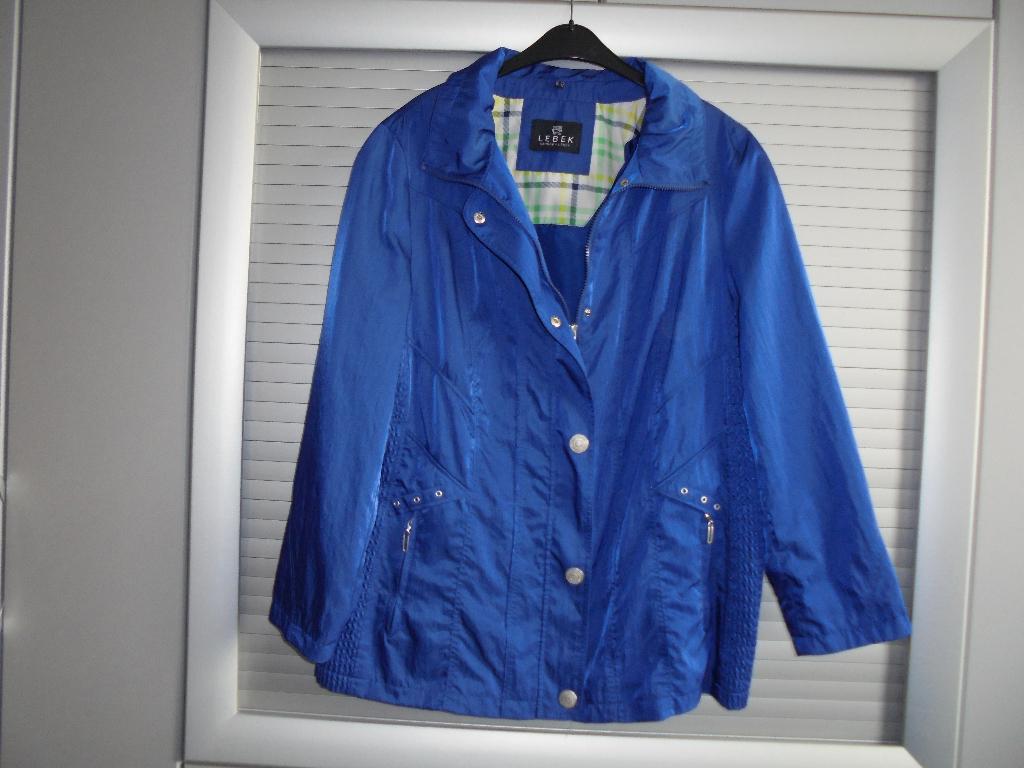 Jas  Barbara Lebek maat 46 blauw, Blauw, Maat 46/48 (XL) of groter, Ophalen of Verzenden, Zo goed als nieuw