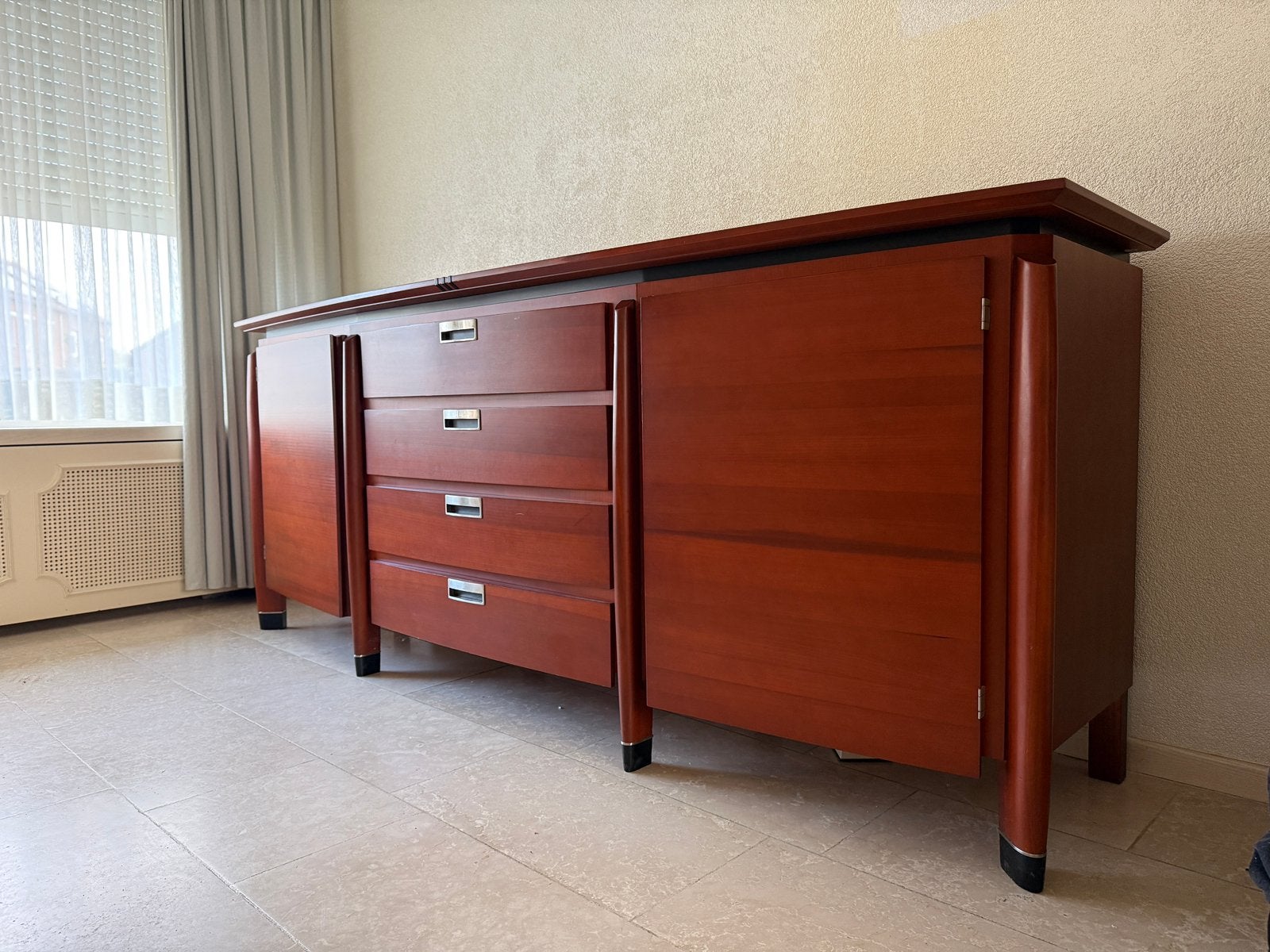 Kersen/notenhouten dressoir schuitema look, Ophalen, Zo goed als nieuw, 200 cm of meer, Kersenhout
