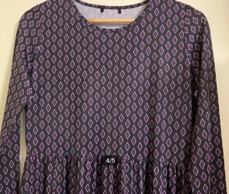 Jurk zwart paars 42/44, Kleding | Dames, Gelegenheidskleding, Galajurk, Paars, Maat 42/44 (L), Nieuw