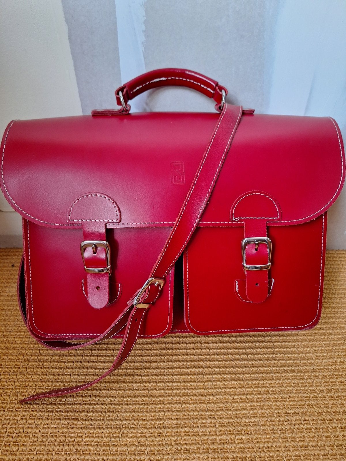 Leren aktetas/schooltas Rood, Ophalen of Verzenden, Zo goed als nieuw, Rood, Aktetas of Boekentas