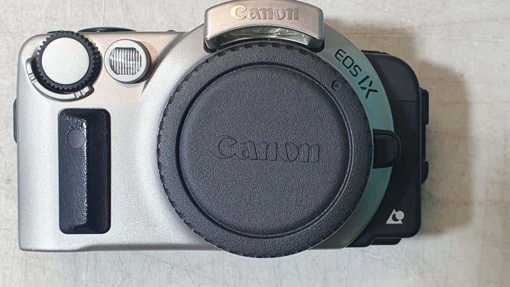 CANON EOS IX Analoge camerabody met originele handleiding, Audio, Tv en Foto, Fotocamera's Analoog, Ophalen of Verzenden, Zo goed als nieuw