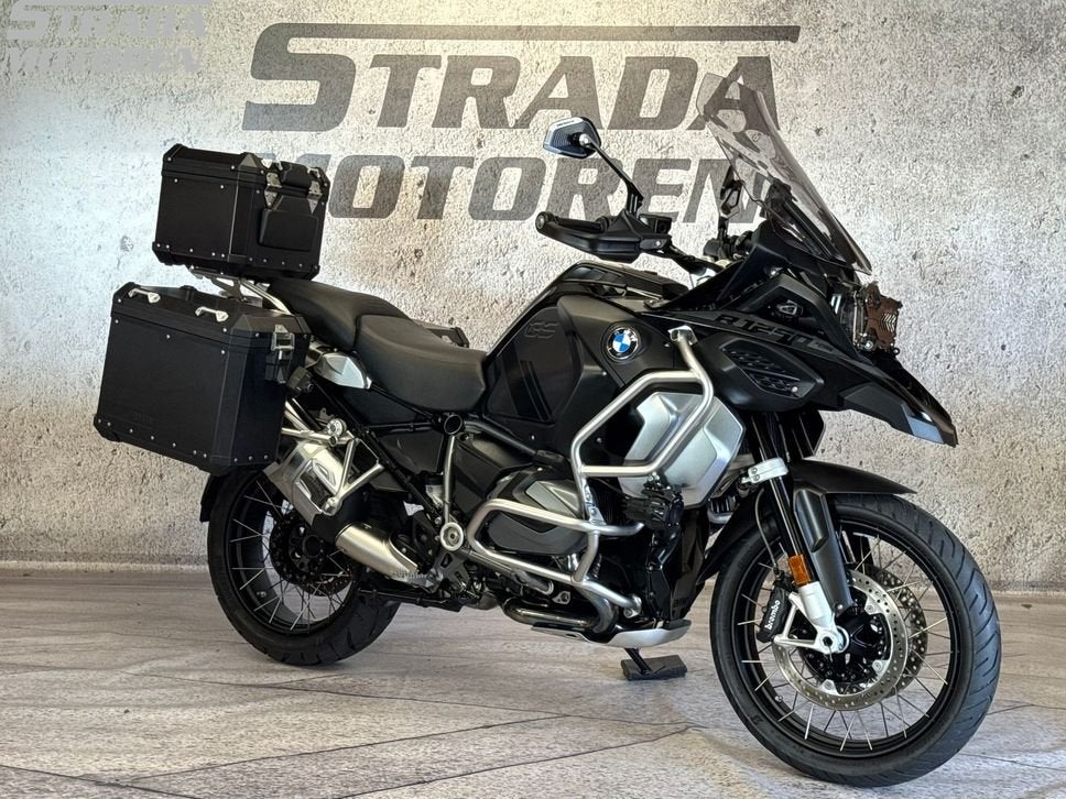 BMW R 1250 GS ADVENTURE Triple Black (bj 2023), 2 cilinders, 1254 cc, Motorrijbewijs A, Bedrijf