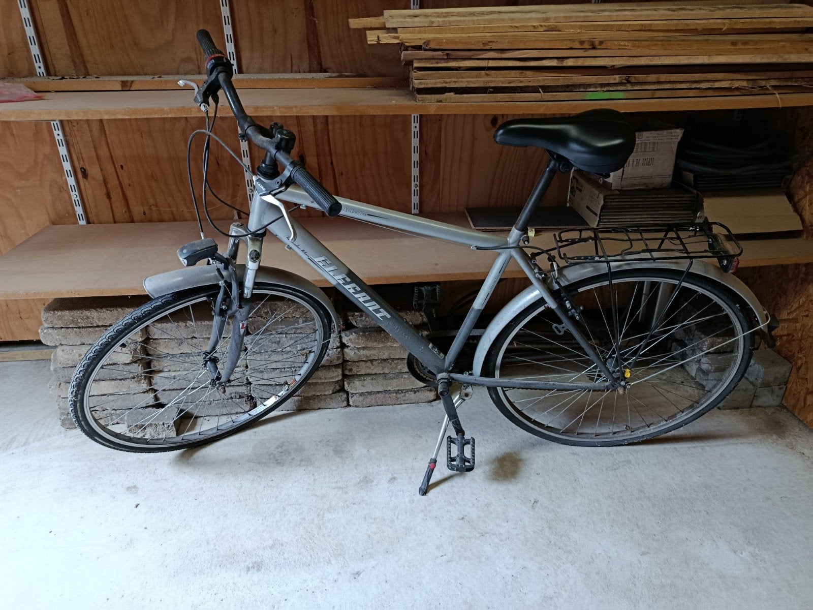 Oude fiets met mankementen - Ideaal voor onderdelen/opknap, Fietsen en Brommers, Gebruikt, Velgrem, Versnellingen, Ophalen