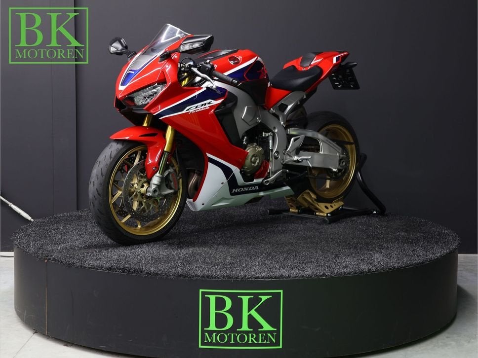 HONDA CBR 1000 RR FIREBLADE SP | Dealer ond., HONDA, 4 cilinders, Motorrijbewijs A, Bedrijf