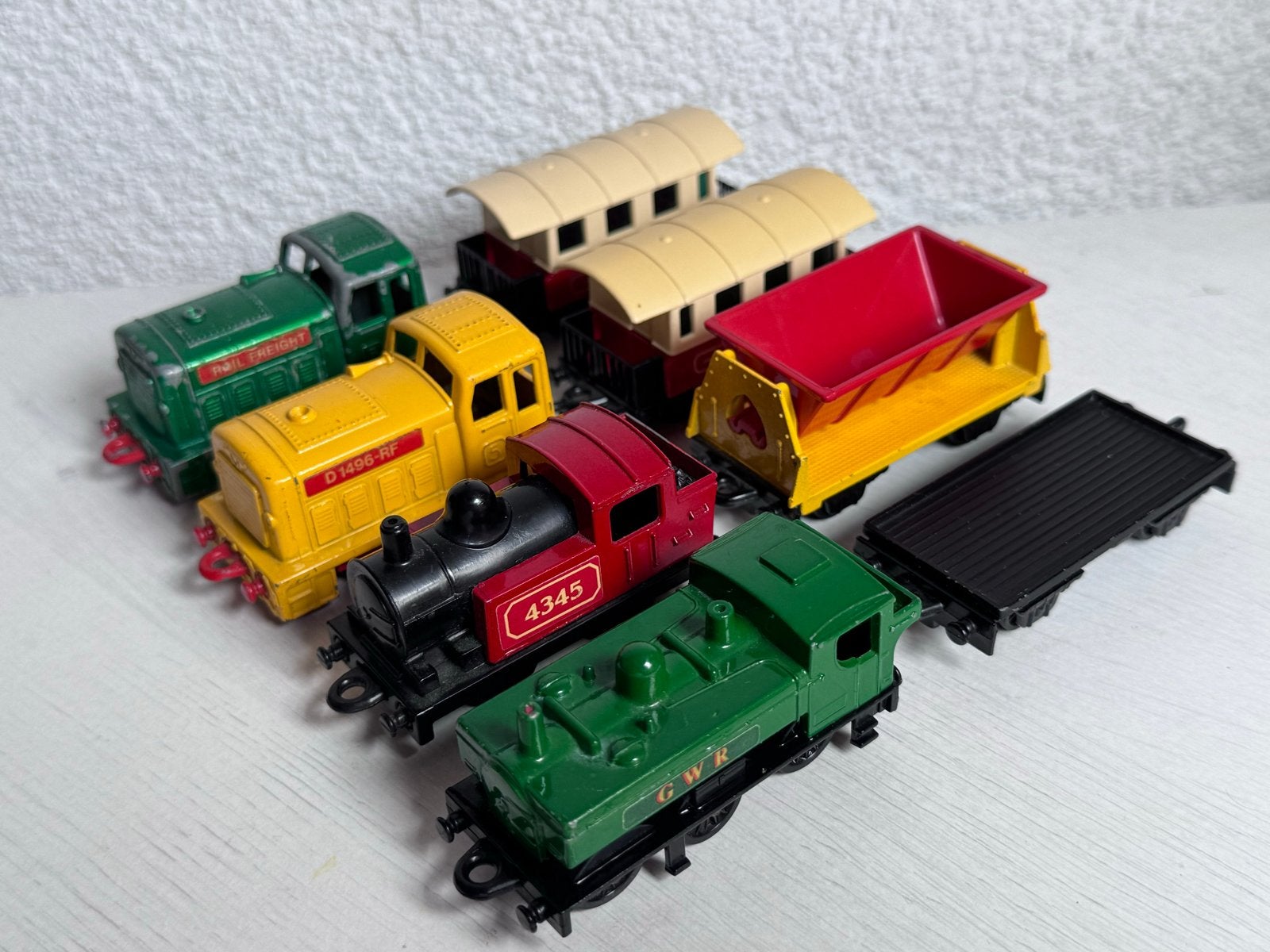 Matchbox Superfast Treinen en Wagons Set - Vintage Speelgoed, Overige merken, Gebruikt, Ophalen of Verzenden, Gelijkstroom