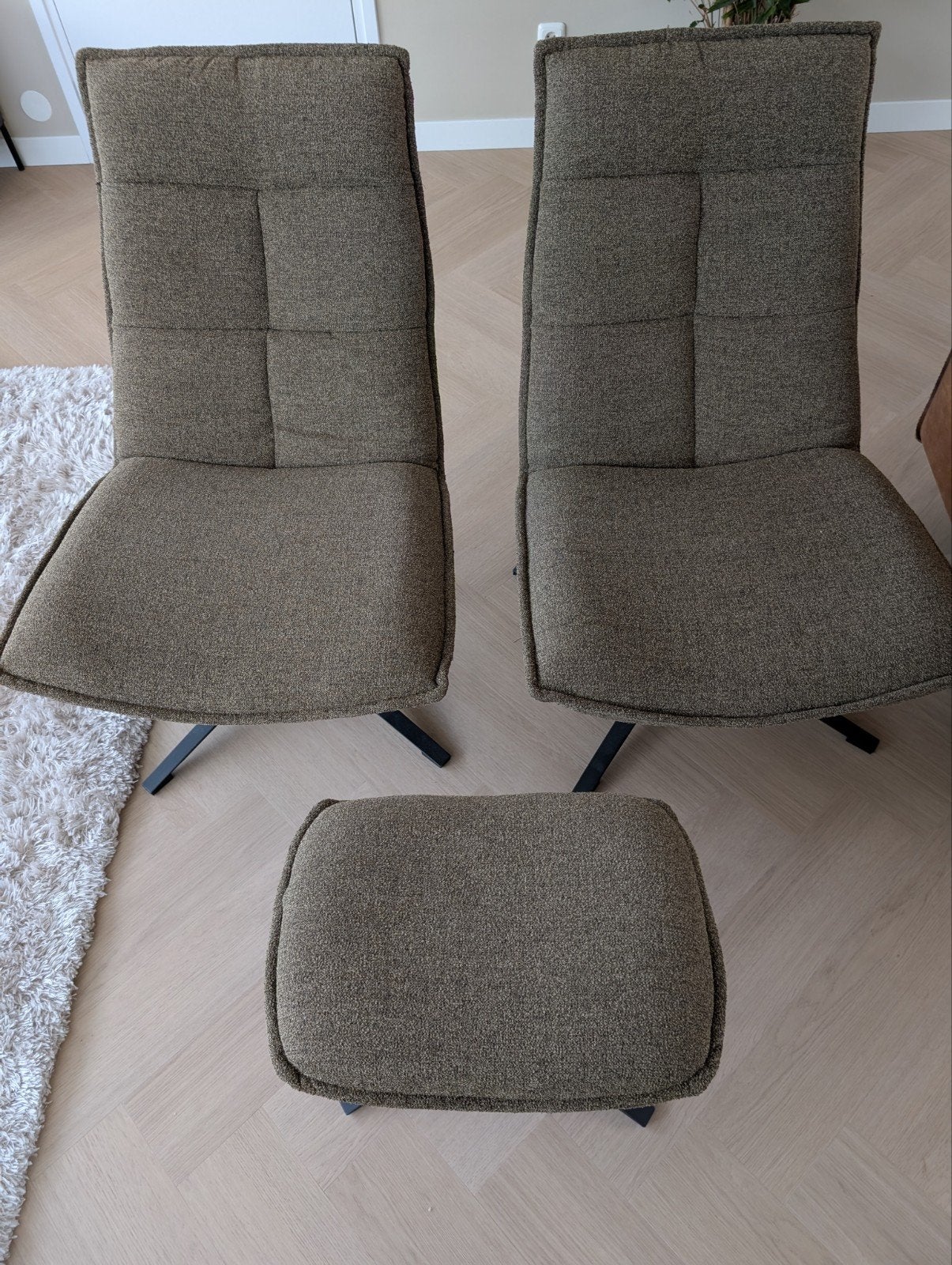 2x Draaibare lounge stoel / fauteuil + 1x voetenbankje, Ophalen, Twee, Overige kleuren, Modern, Draaibaar