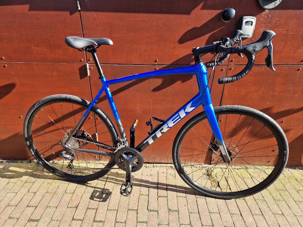 Racefiets Trek Domane AL3 - 61cm, Fietsen en Brommers, Fietsen | Racefietsen, 28 inch, Heren, Aluminium, Zo goed als nieuw