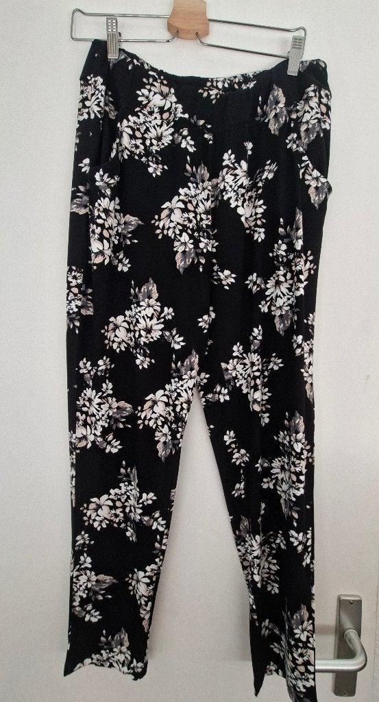 Broek Lascana,  44, Lascana, Zwart, Maat 42/44 (L), Nieuw