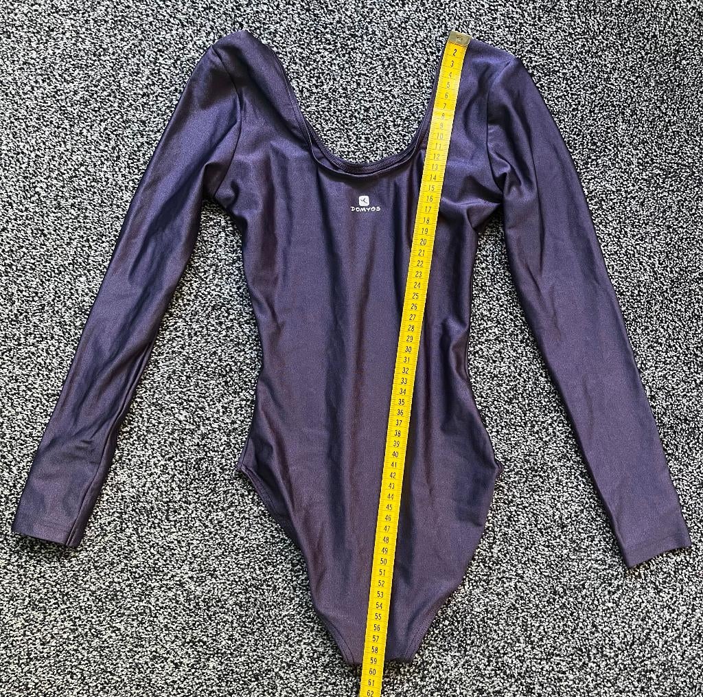 Domyos Turnpakje, Paars, maat S, ZGAN, Sport en Fitness, Turnen, Verzenden, Paars, Maat 36 t/m 42, Zo goed als nieuw