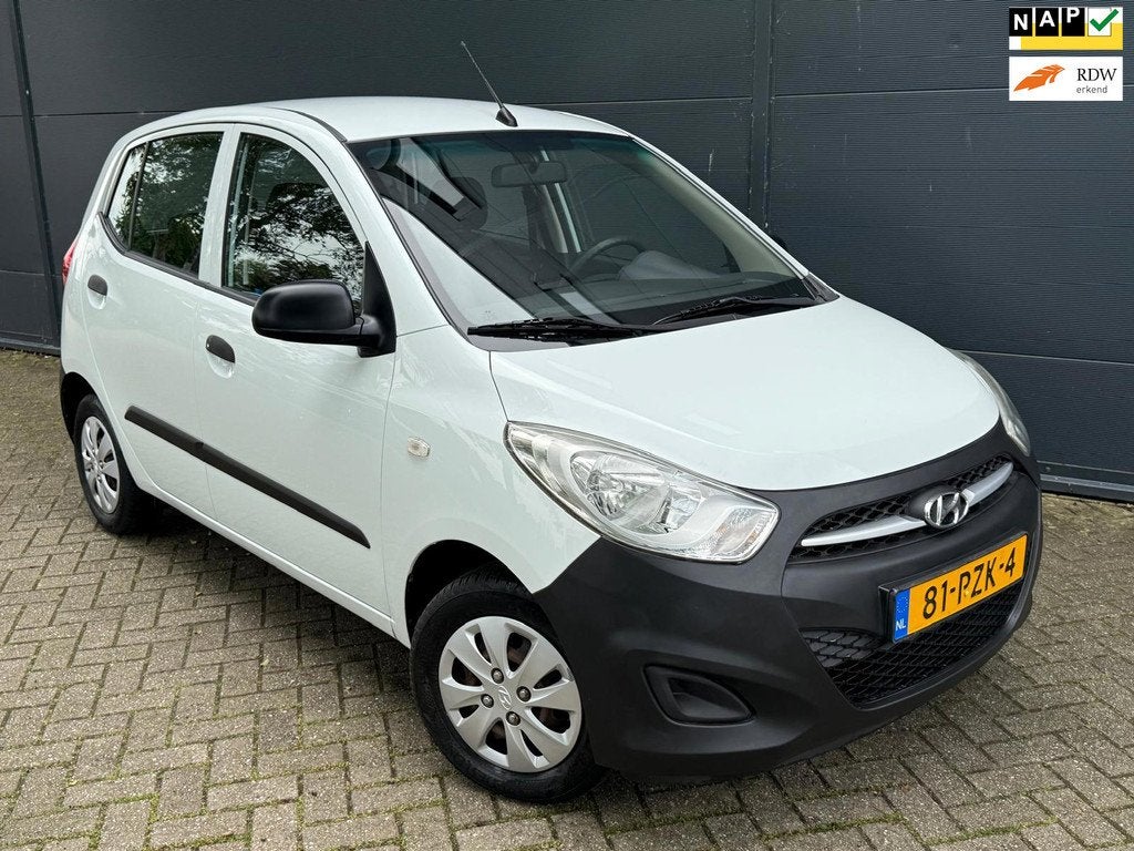 Hyundai I10 1.1 Pure/5D/nieuw apk, Auto's, Hyundai, Euro 5, Gebruikt, 4 cilinders, 400 kg