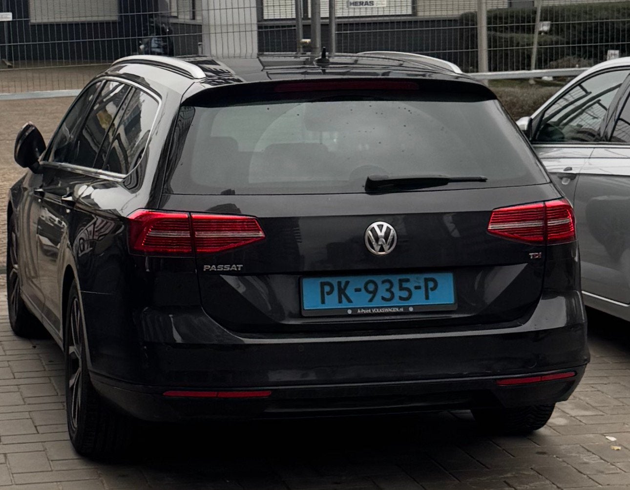 Taxi rijkl Volkswagen Passat 1.6 TDI  Variant DSG 2017 Zwart, Auto's, 4 cilinders, Zwart, Origineel Nederlands, Stationwagon
