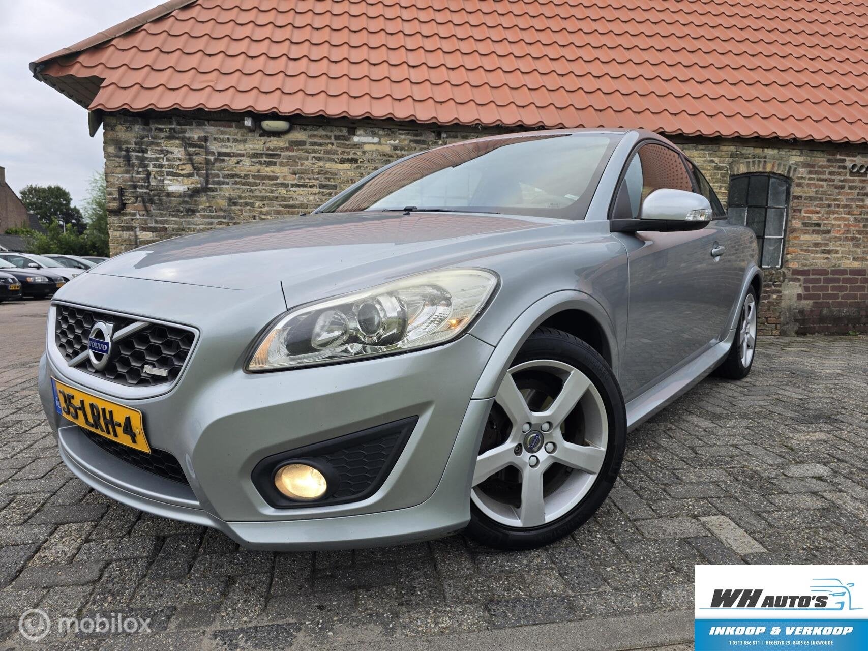 Volvo C30 1.6 R-Design goed onderhouden!, Auto's, Voorwielaandrijving, 1596 cc, 101 pk, Gebruikt